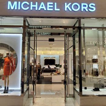 michael kors paramus.